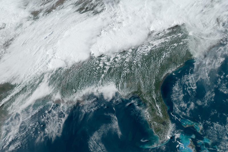 Maps: Days of severe weather hammer the U.S., historic flooding continues